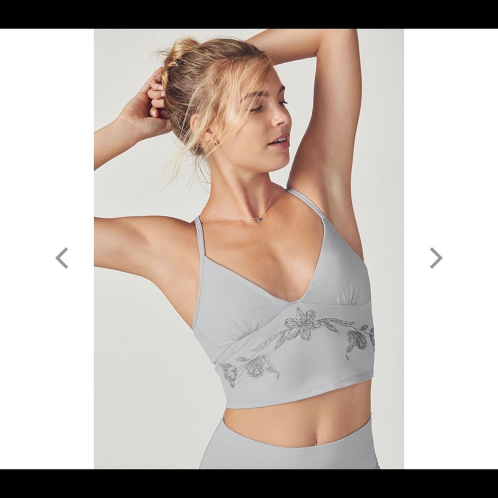 Fabletics Leanna Midi Bra NWOT