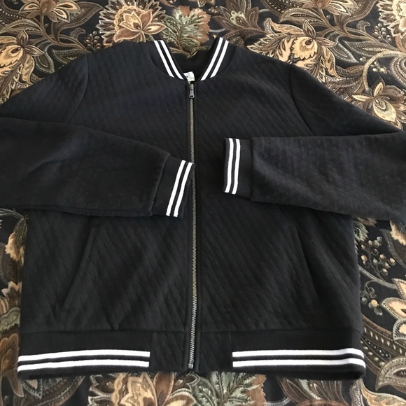 Old Navy Jackets & Blazers - Cute jacket 💋❤️