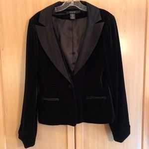 Arden B. black velvet tuxedo style jacket Arden B. black velvet tuxedo style jacket