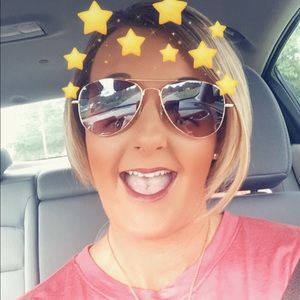 Meet your Posher, Beth