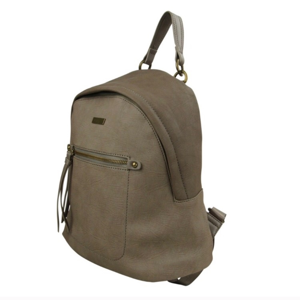 Backpack 🎒 ✨FINAL PRICE DROP✨