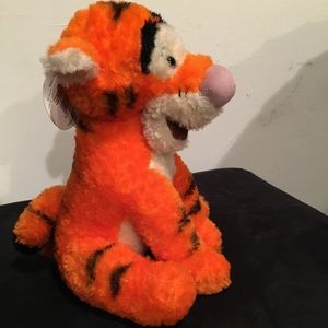 VINTAGE Disney's Winnie The Pooh Tigger Plush