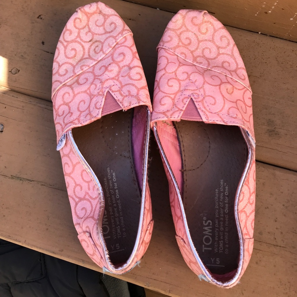 Girls Toms