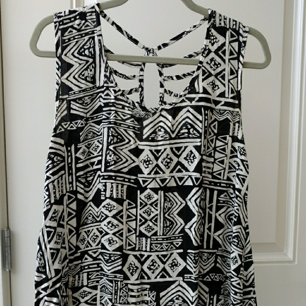 Black Trible Strapless Shirt