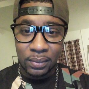 Meet your Posher, Tony