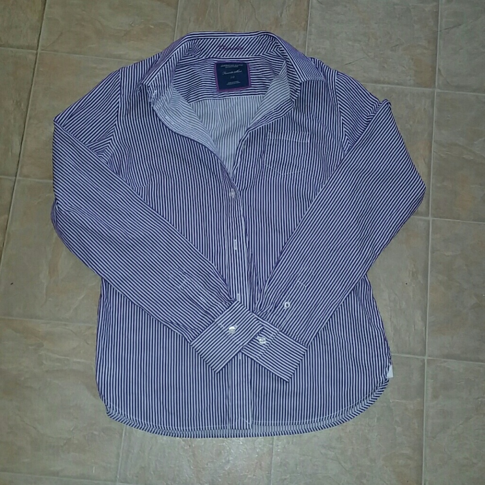 3/$18 AEO Striped Shirt