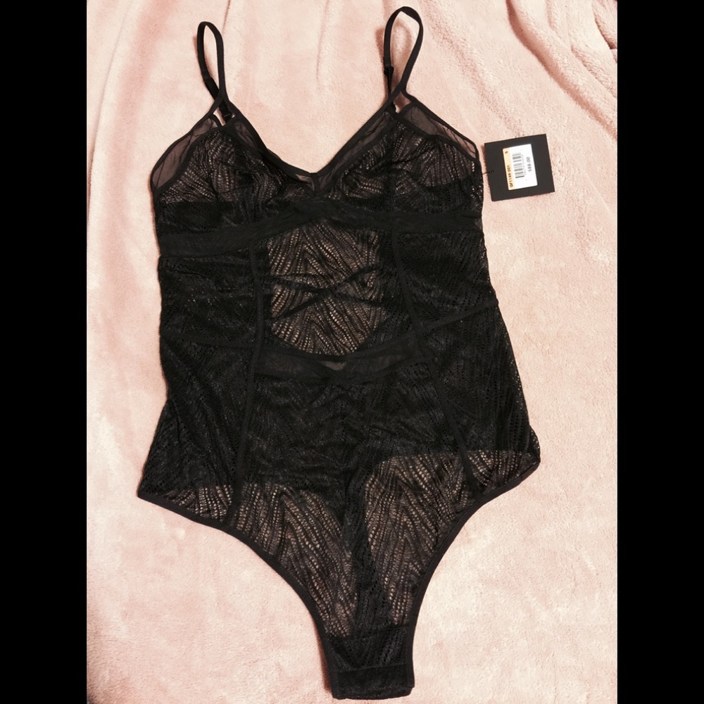 NWT Calvin Klein Bodysuit