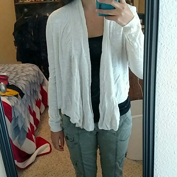 Cardigan - Picture 2 of 3