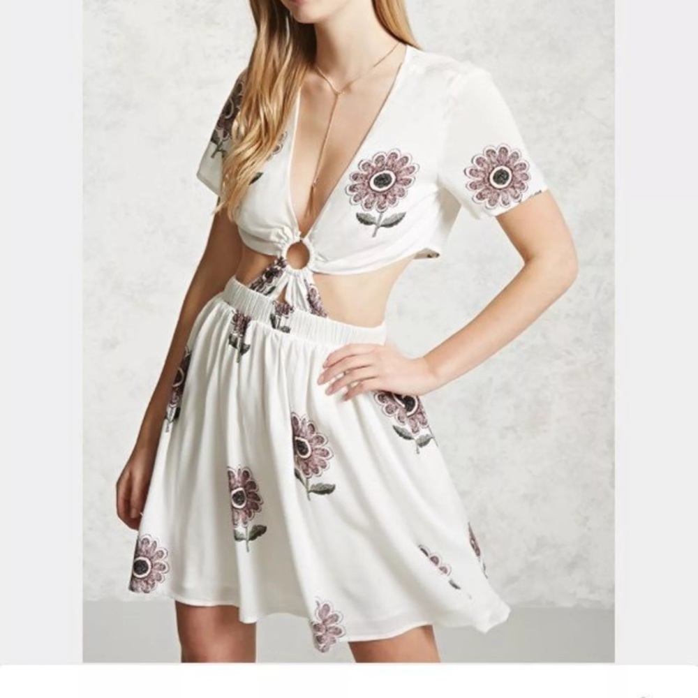 Forever 21 cutout o-ring dress