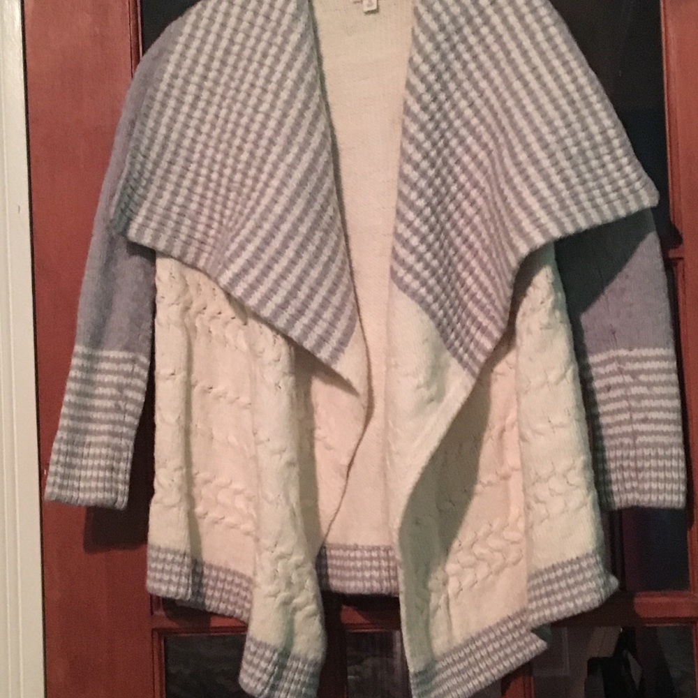 Gap knit sweater, grey & cream XSM