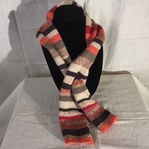 The Limited Keyhole Wool Blend Neck Scarf  🌻