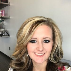 Meet your Posher, Kaitlyn