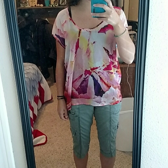 Sheer blouse - Picture 2 of 2