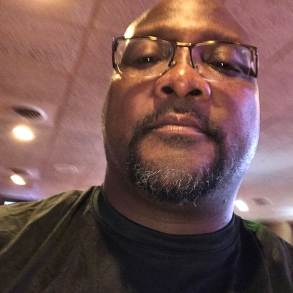 Meet your Posher, Scott - Picture 1 of 1