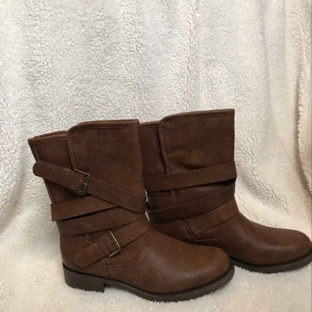 Brown boots