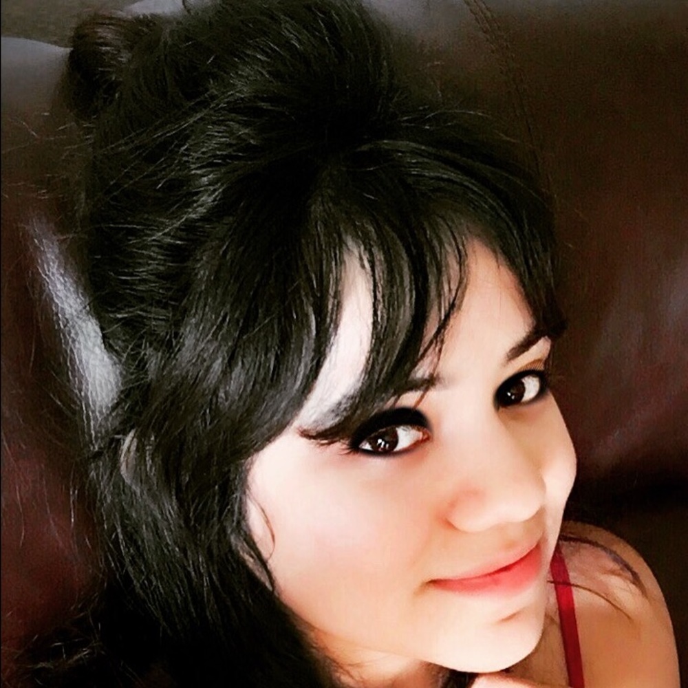 Meet your Posher, Sangeeta