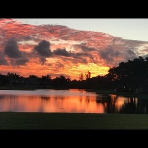 Meet your Posher, Claudio