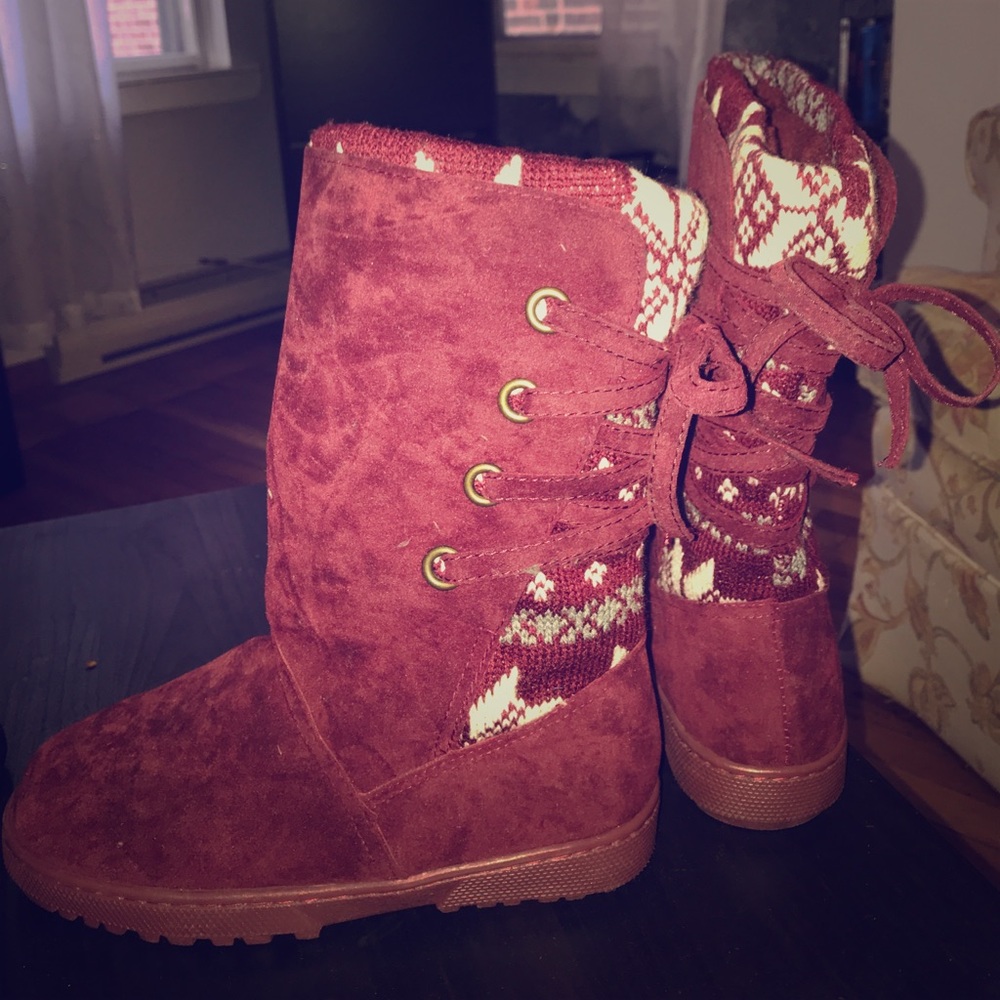 Faux fur boots