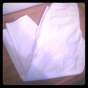 Old navy white cropped Diva Capri