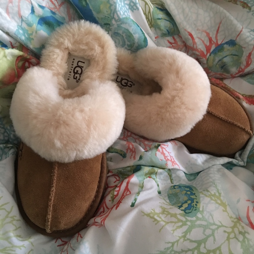 Ugg kids slippers