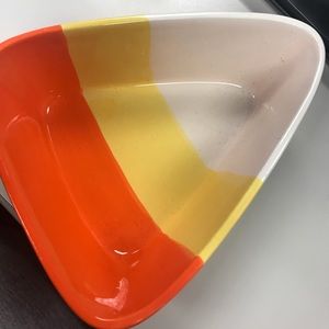 Candy corn dish