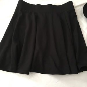 Black skater skirt
