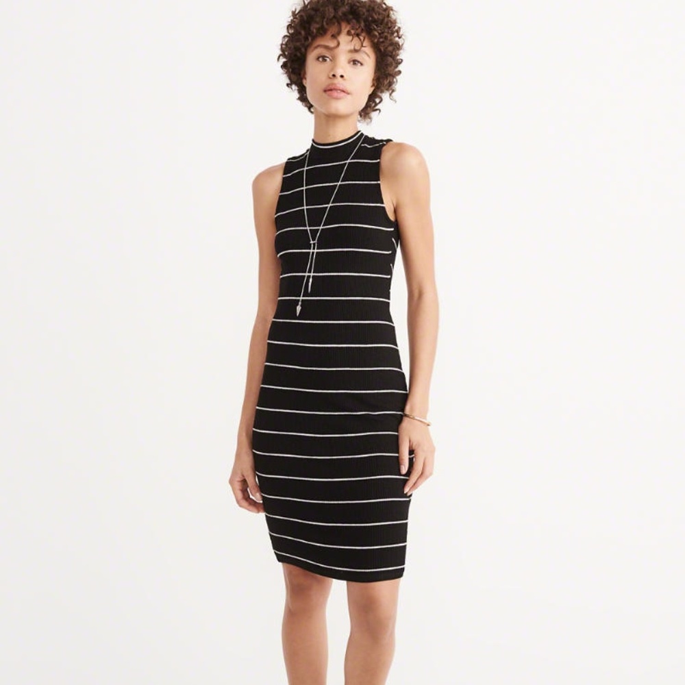 MOCK NECK MIDI DRESS