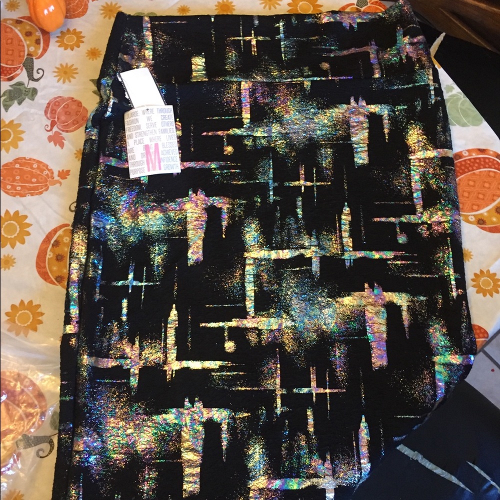 Elegant Lularoe Cassie Skirt