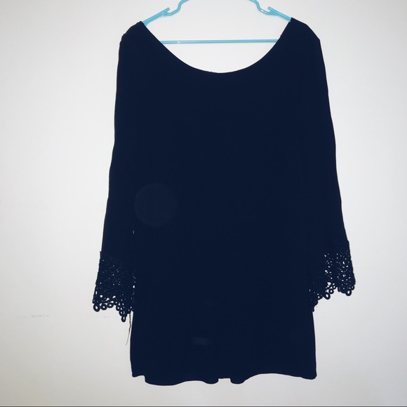 Dress - Picture 1 of 4