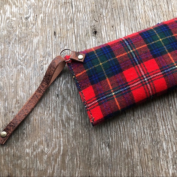 ♥️SOLD♥️Leather & Pendleton Wool Clutch - Picture 3 of 8