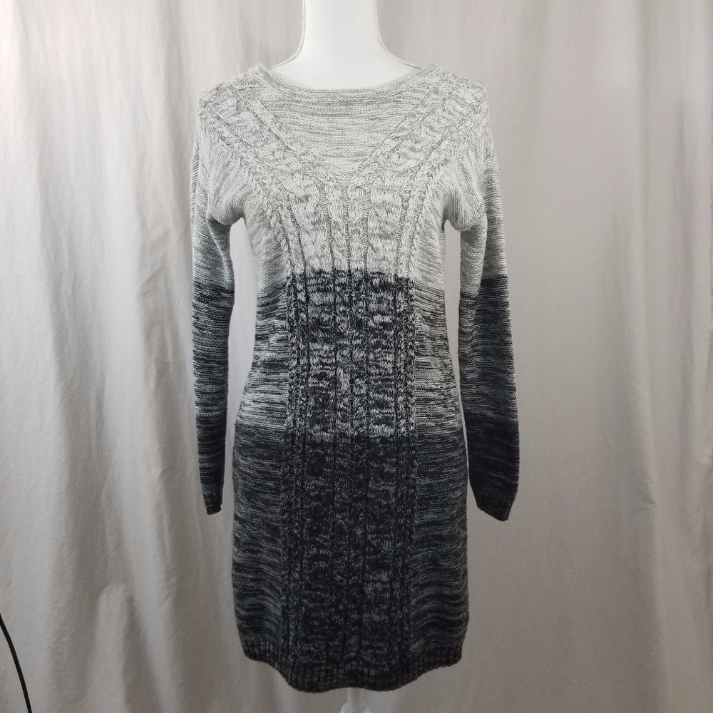2x HP Old Navy Grey & Black Sweater Dress