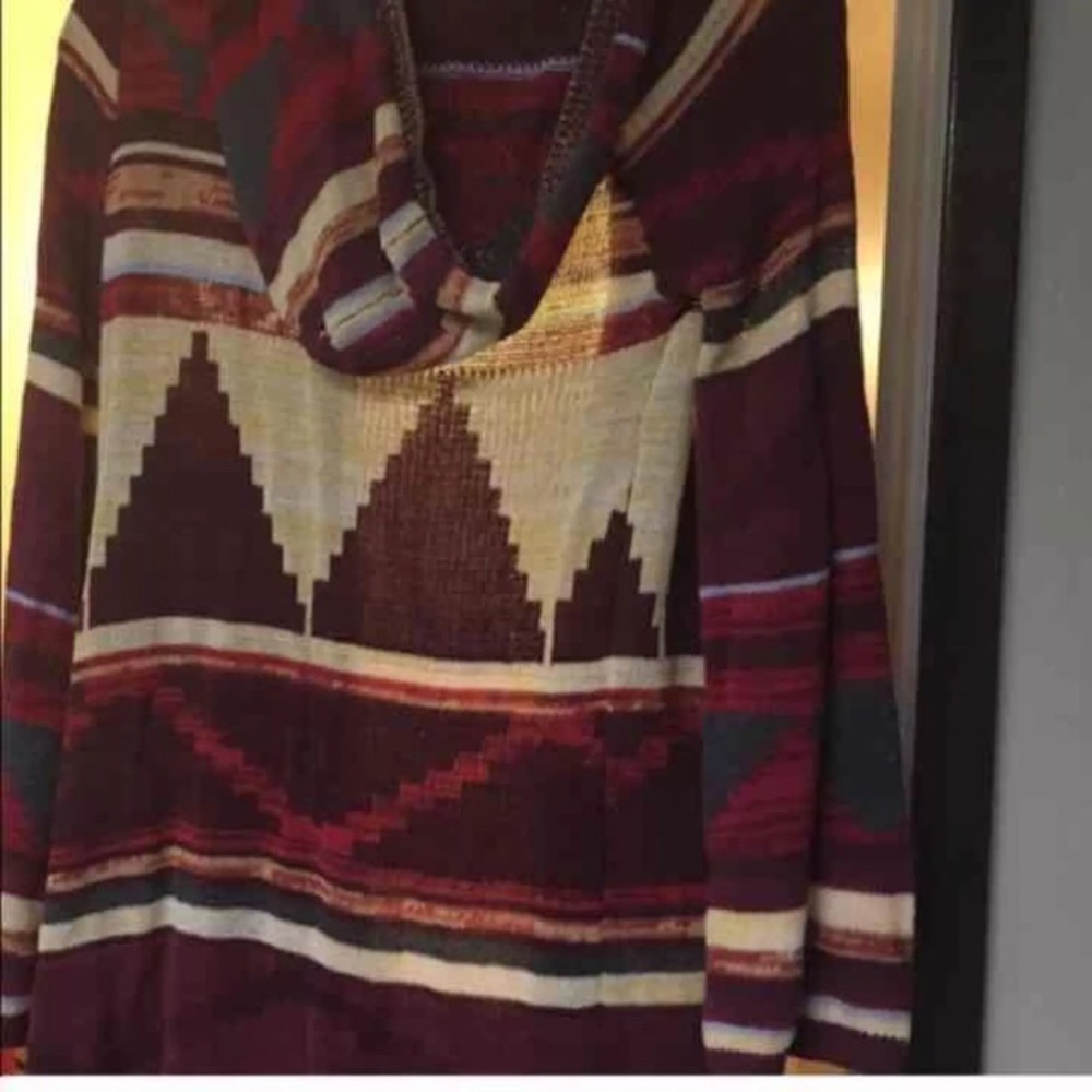 Beautiful Multicolored Cardigan! - Picture 2 of 6