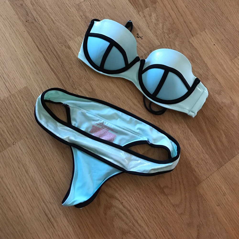 Victoria's Secret The Flirt Bandeau 34c/s