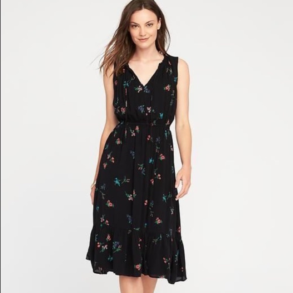 Sold Out!! Old Navy Floral Black Gauze Midi Dress
