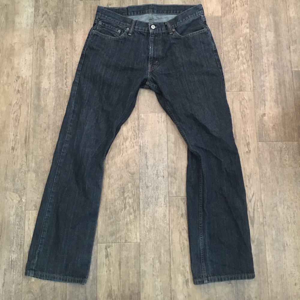 Levi's