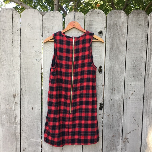 Simple red/black tartan dress. - Picture 4 of 4