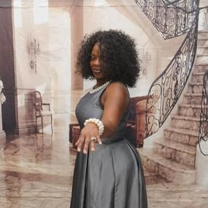 Meet your Posher, Vonceil