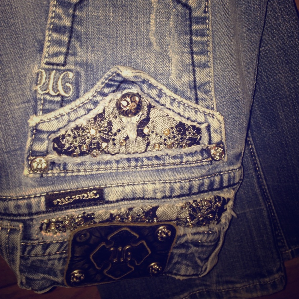 Miss me jeans only been worn five times.