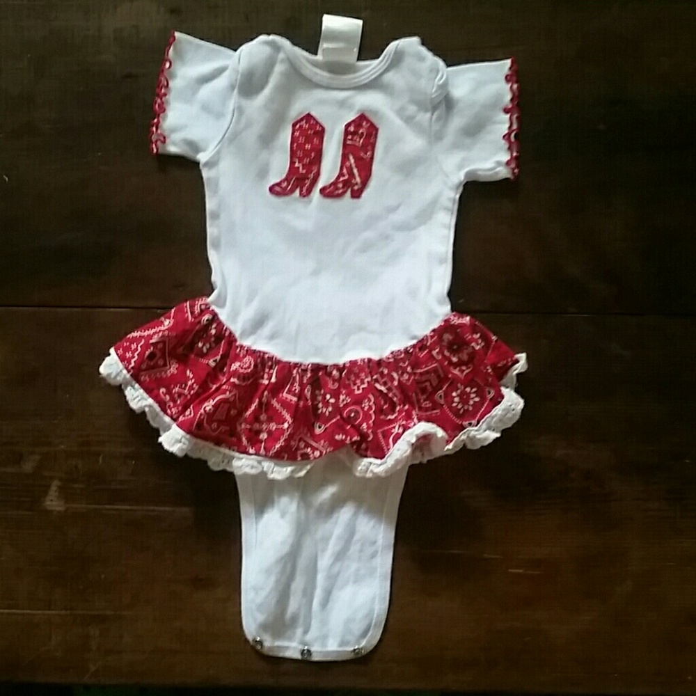 baby corrall cowgirl outfit