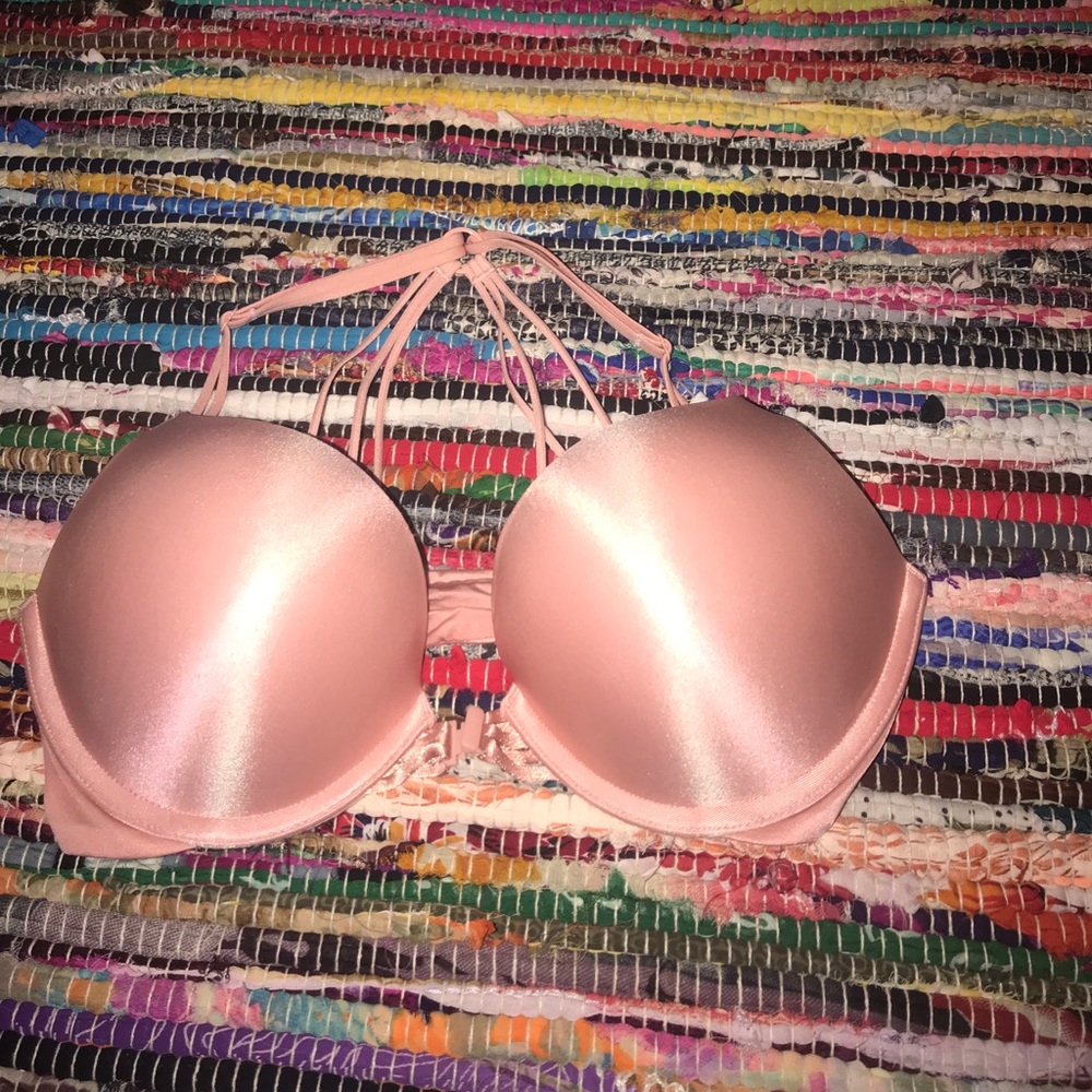 Pink VS BOMBSHELL BRA