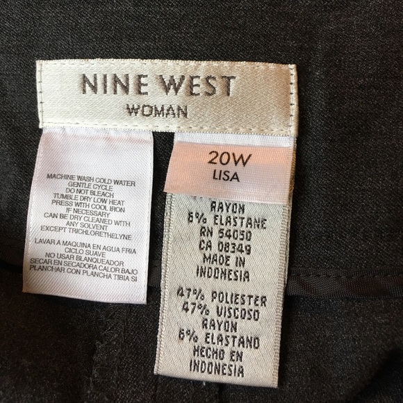 Nine West Woman Charcoal Gray Trousers Pants 20W - Picture 2 of 3