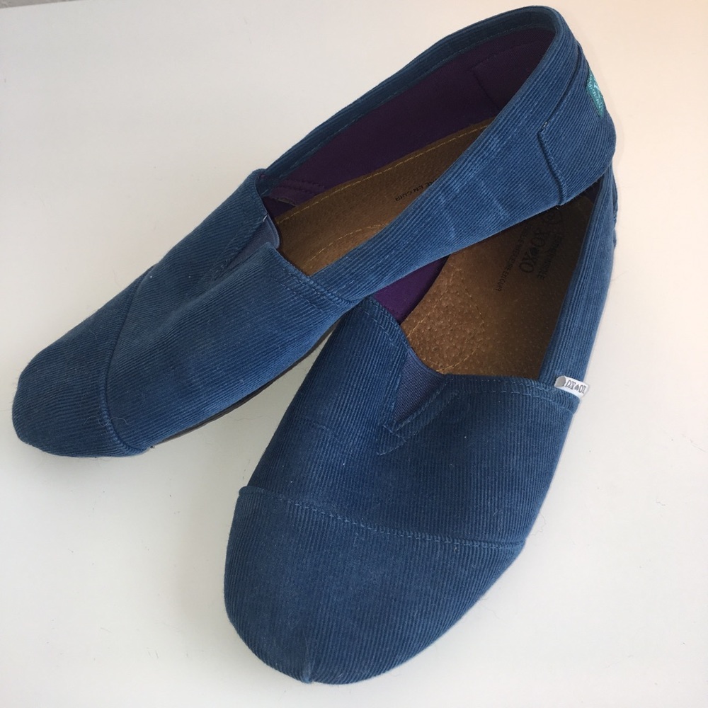 XOXO Blue Flats (like Toms)