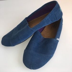 XOXO Blue Flats (like Toms)