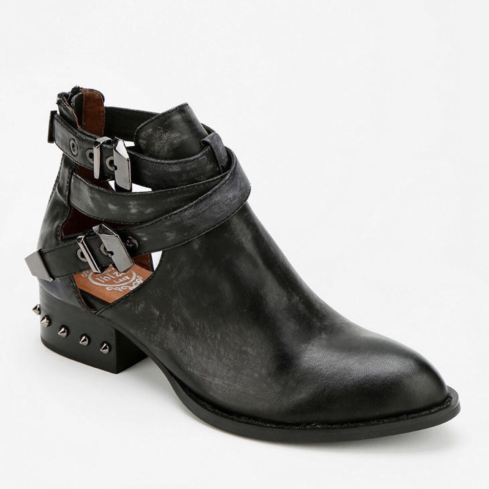 Jefffey Campbell x Urban Outfitters everstud boot