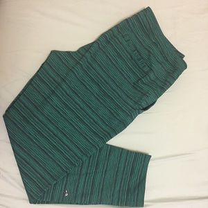 Lululemon Jet Crop Slims