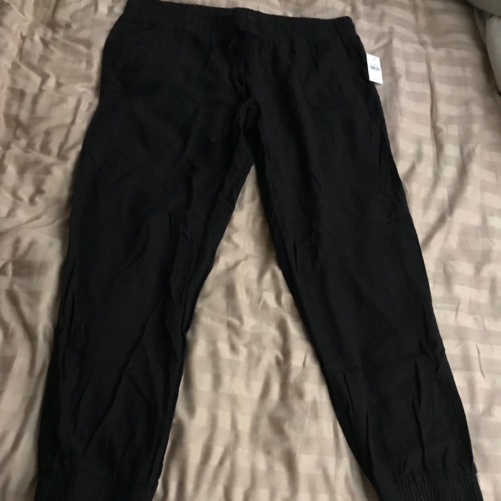 Xl black relaxed fit pants NEW W TAGS!!