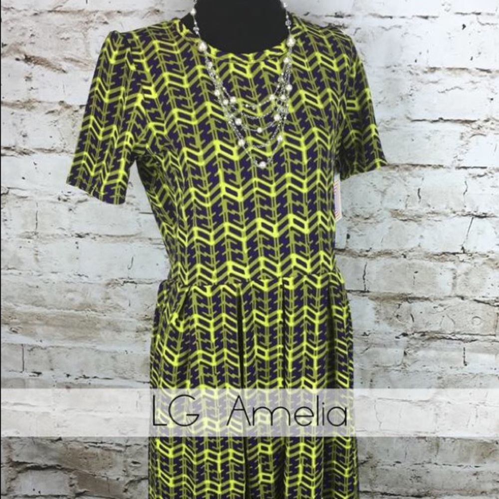LuLaRoe Amelia Large BNWT
