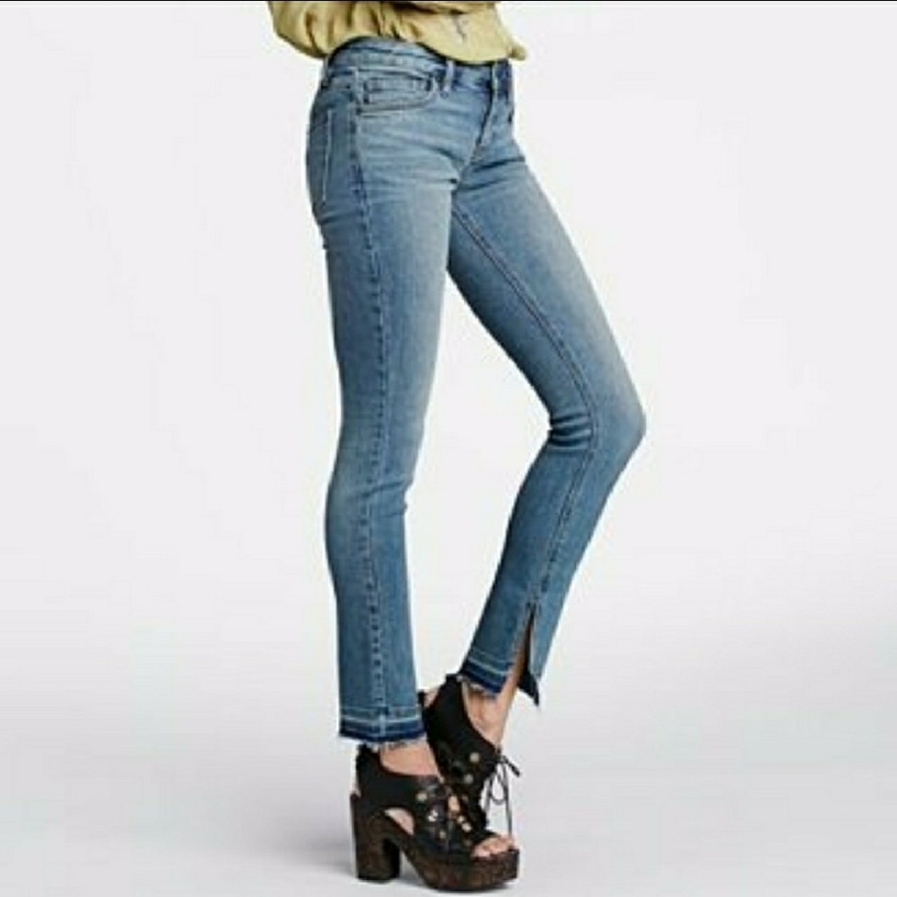 BDG distressed slit jeans