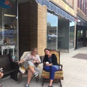 Meet your Posher, Kelly