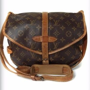 Louis Vuitton Saumur 30